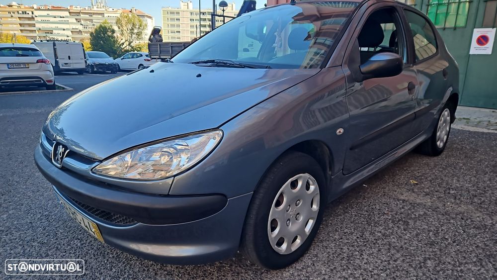 Peugeot 206 - 6