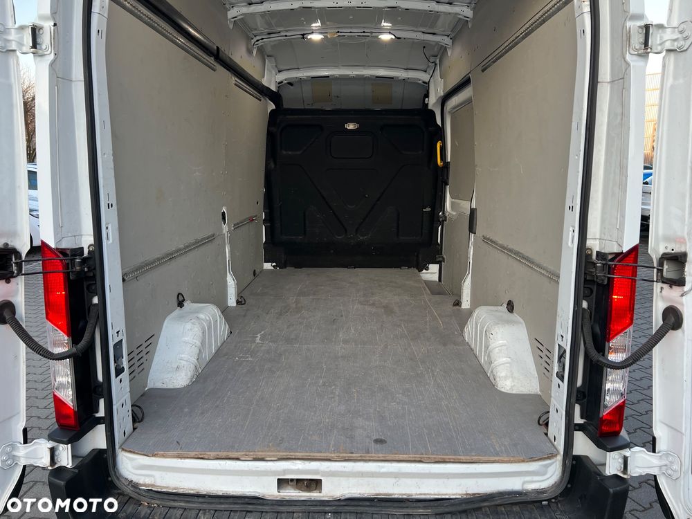 Ford transit - 14