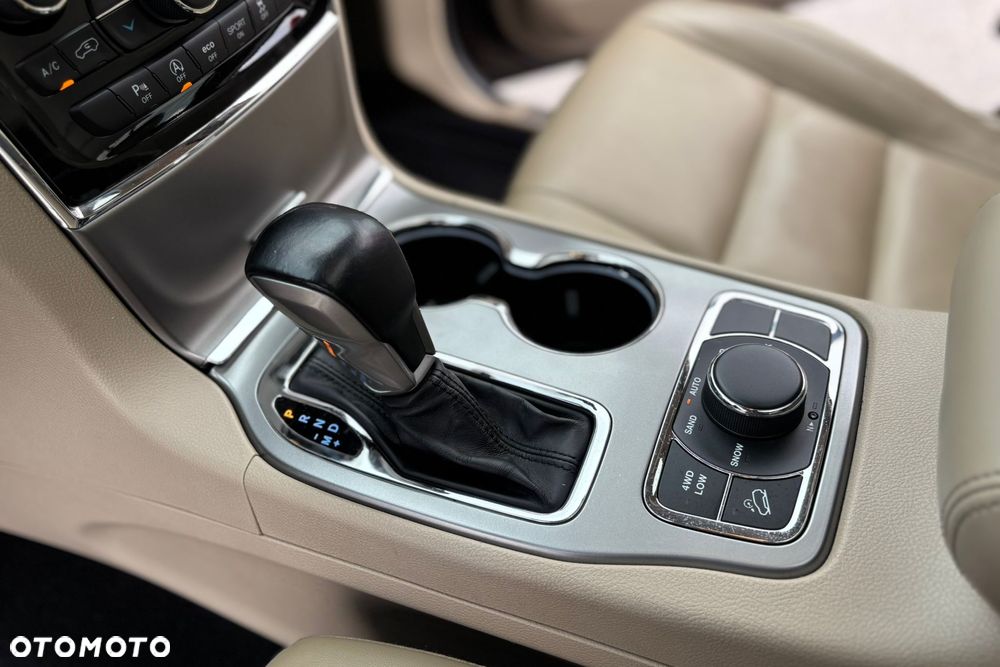 Jeep Grand Cherokee 3.6 V6 Limited - 14