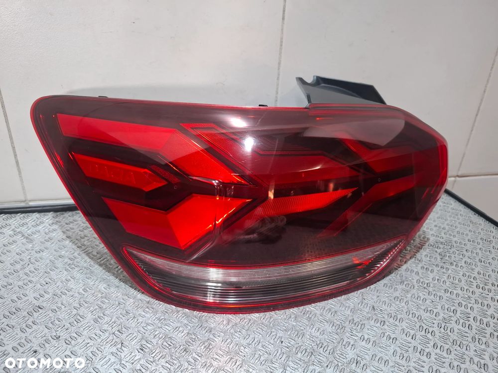 Lampa lewy tył Dacia Sandero 2022 rok nr 265558235R - 1