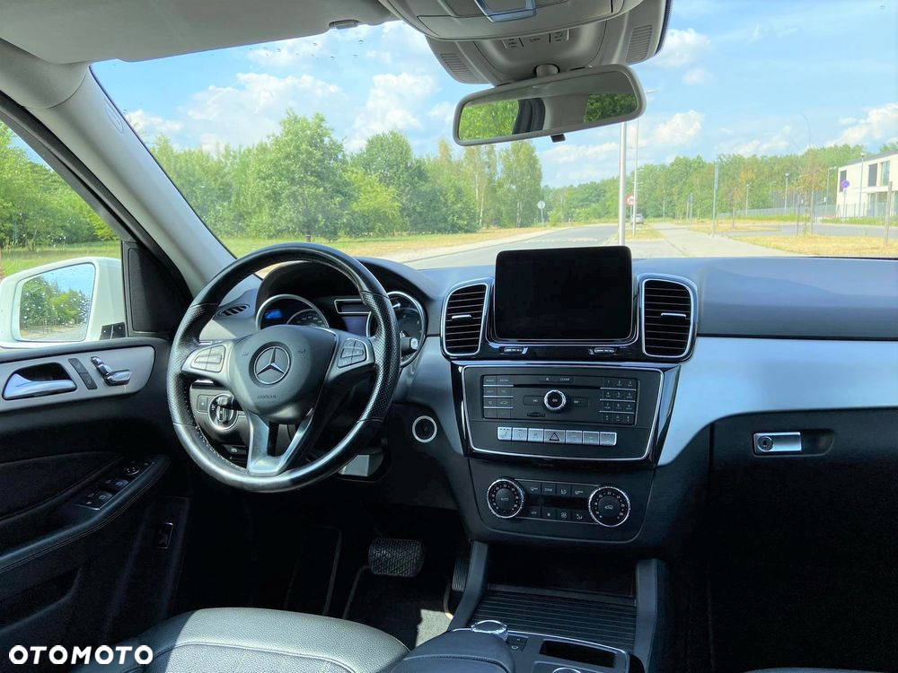 Mercedes-Benz GLE 250 d 4-Matic - 12