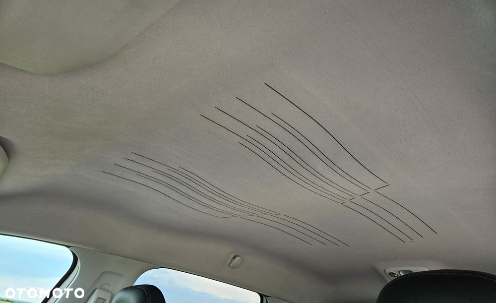 Peugeot 2008 PureTech 110 Stop&Start GT-Line Edition - 16