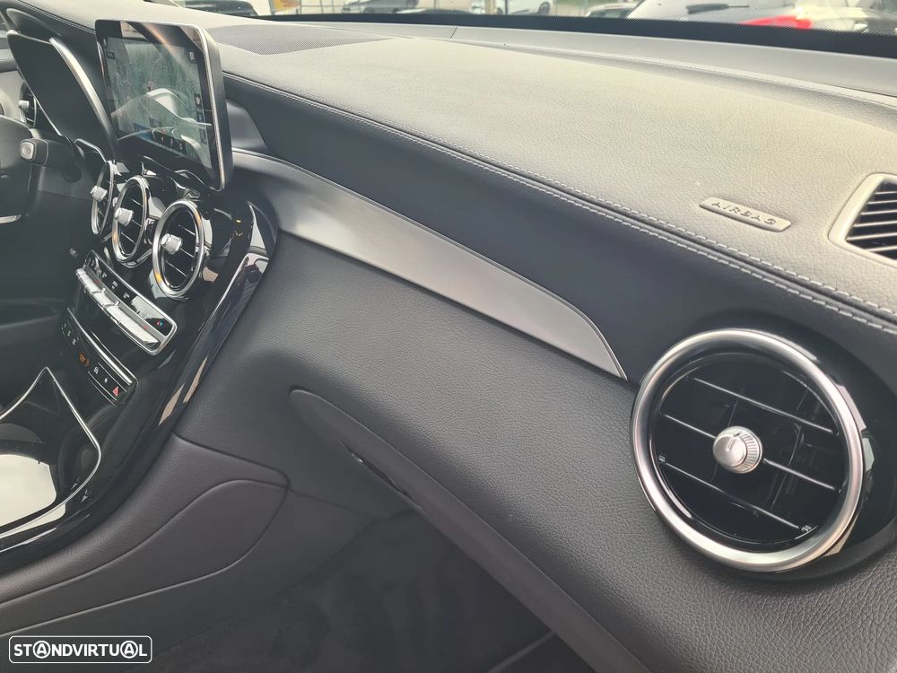 Mercedes-Benz GLC 300 de 4Matic - 26