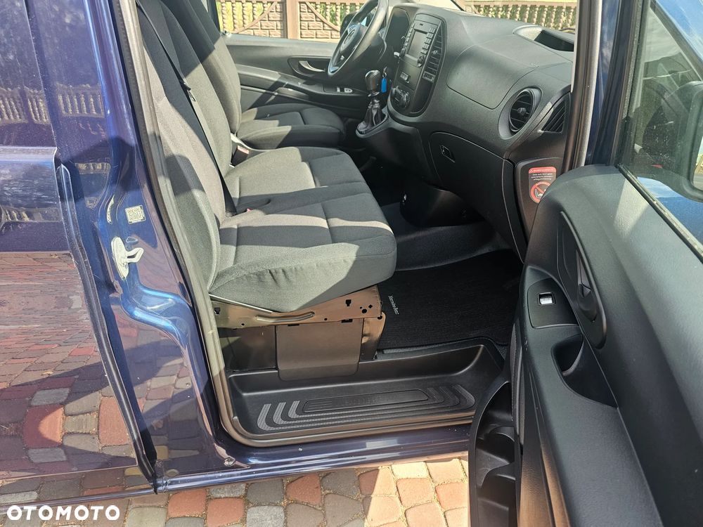 Mercedes-Benz Vito 447 - 33