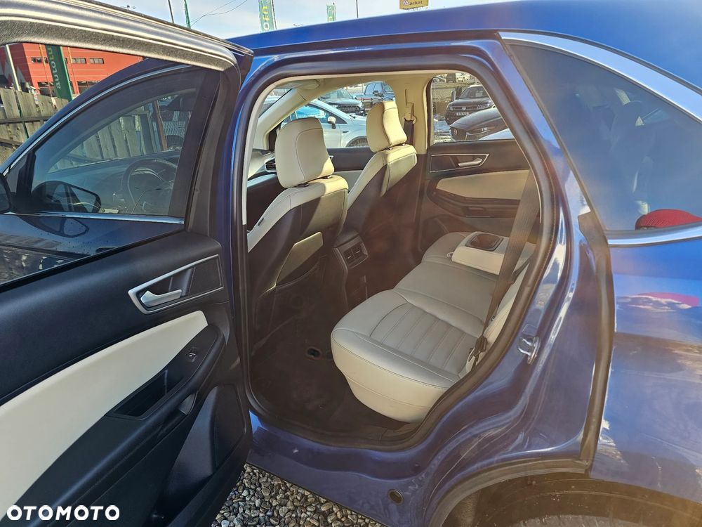 Ford Edge 2.0 EcoBlue Twin-Turbo 4WD Titanium - 24
