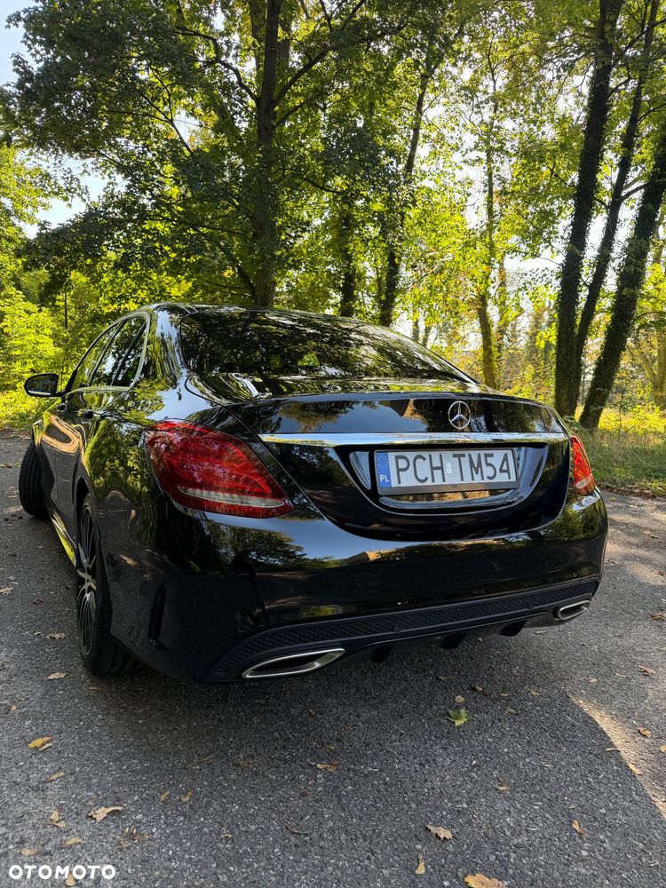 Mercedes-Benz Klasa C 400 4Matic 9G-TRONIC AMG Line - 15