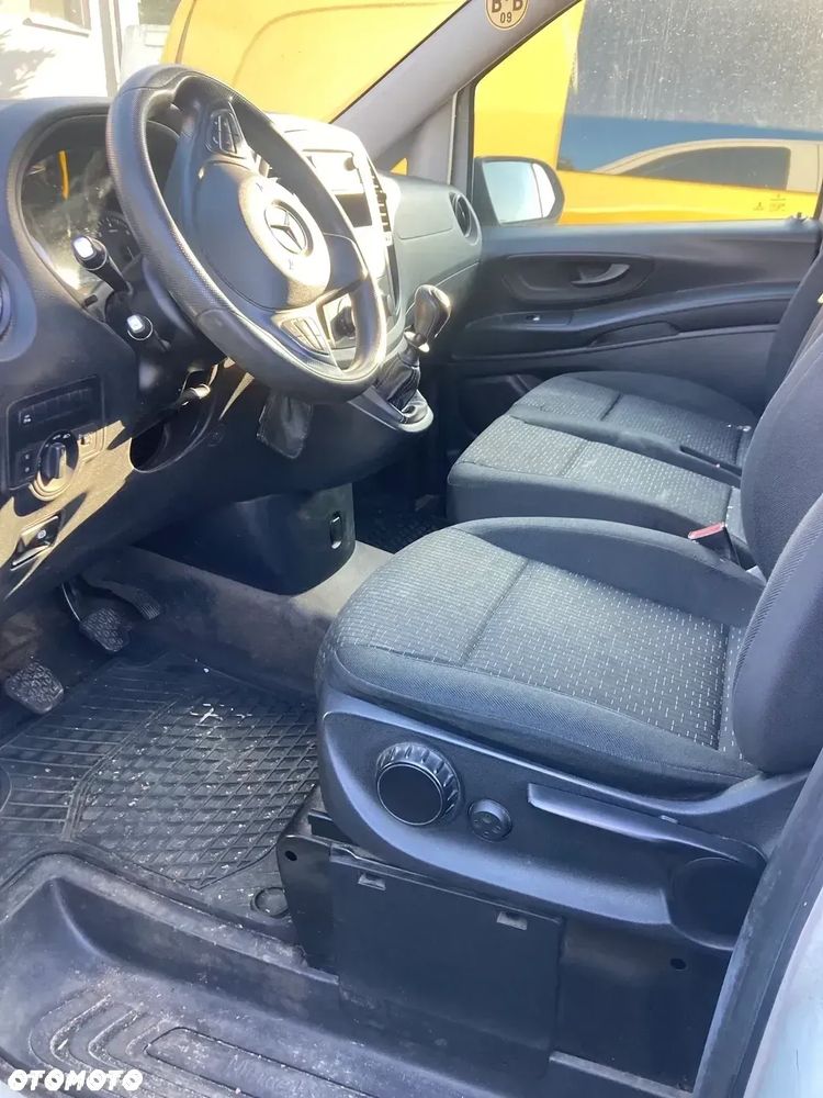 Mercedes-Benz VITO 110 - 11