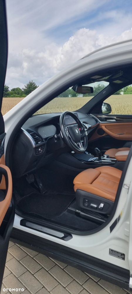 BMW X3 xDrive30i Luxury Line - 5