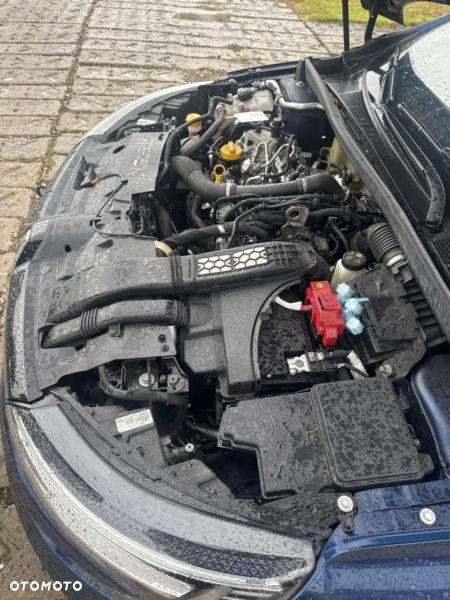 Renault Megane ENERGY TCe 140 EDC LIMITED - 17