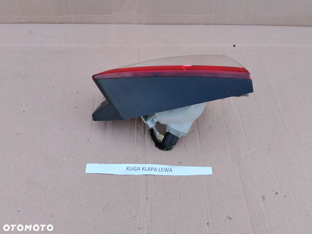 Lampa ŚWIATŁO Tył Tylna w Klapę klapa Lewa FORD KUGA 1 MK1 - 6