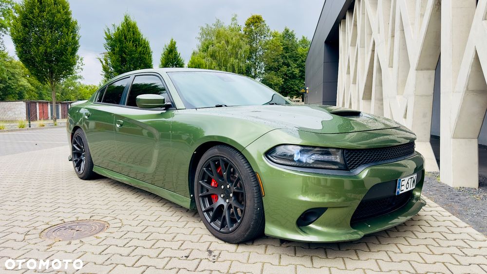 Dodge Charger - 1