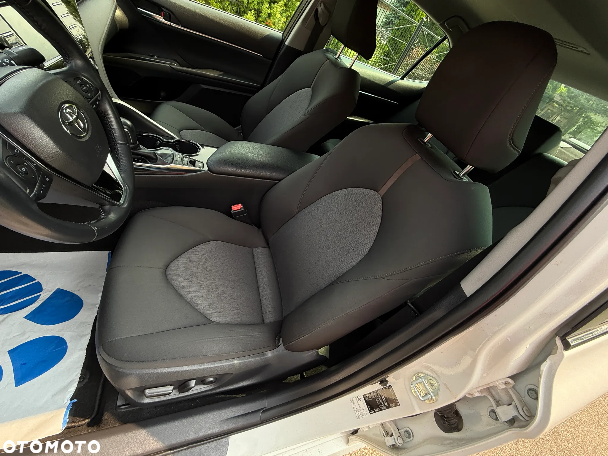 Toyota Camry 2.5 Hybrid Comfort CVT - 10
