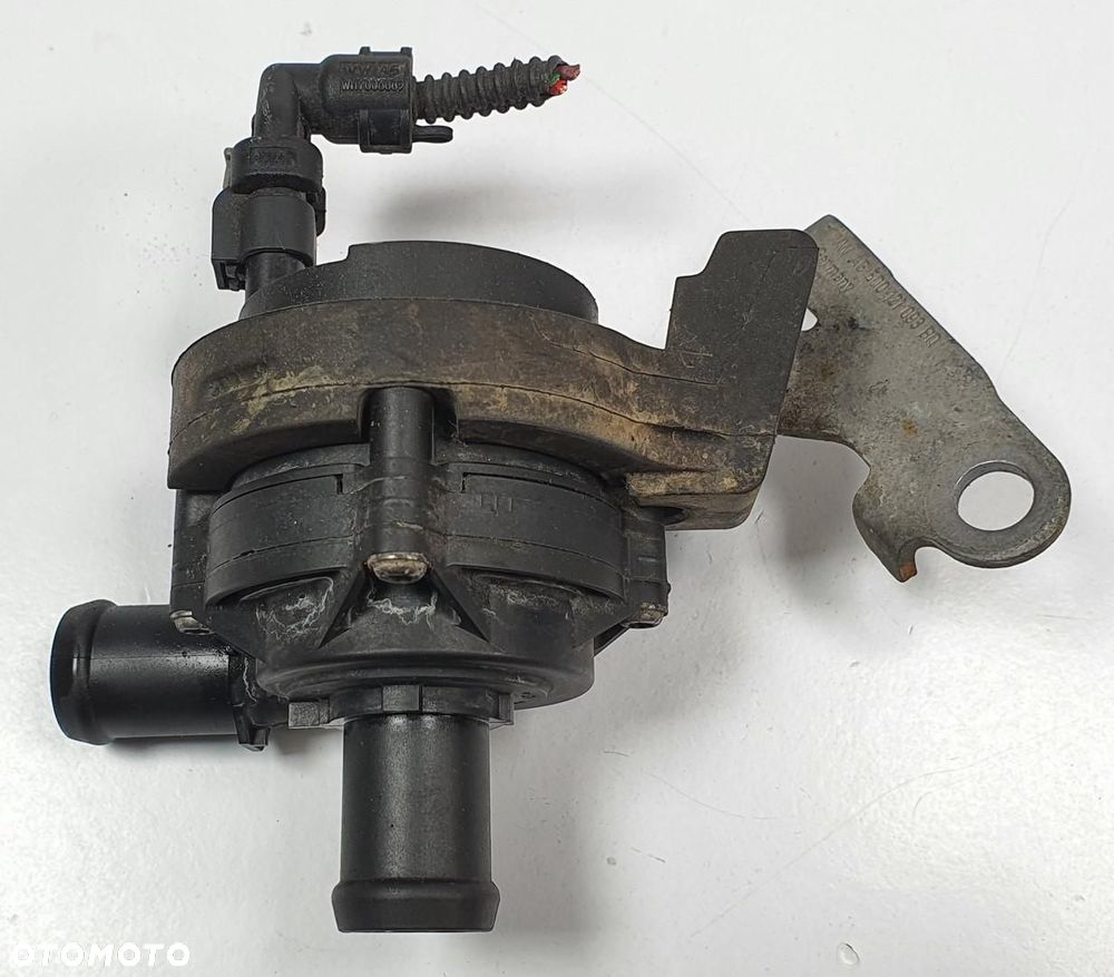 POMPA WODY VW NEW BEETLE II 2.0 5Q0121591CF - 1