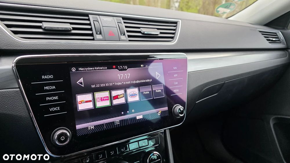 Skoda Superb 2.0 TDI DSG Style - 11