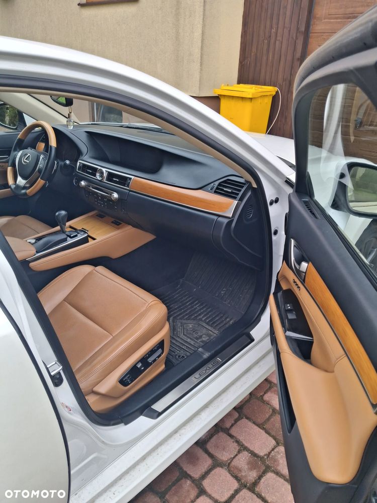 Lexus GS - 8