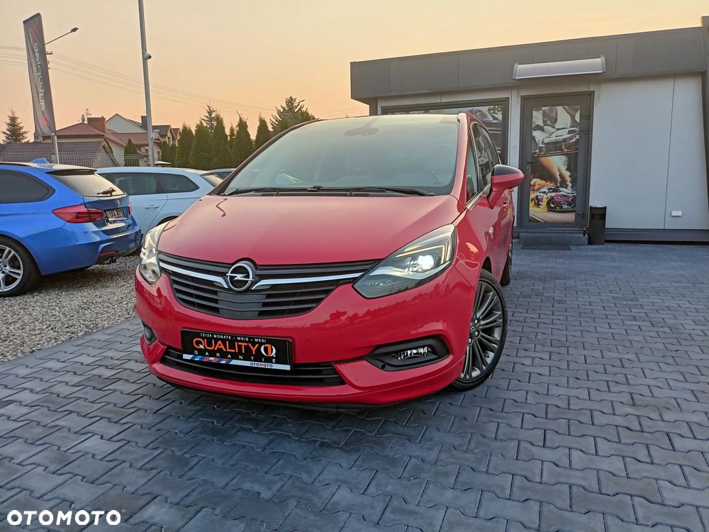 Opel Zafira - 2