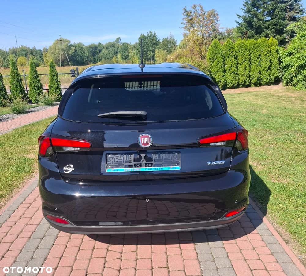 Fiat Tipo 1.4 16v Easy - 16