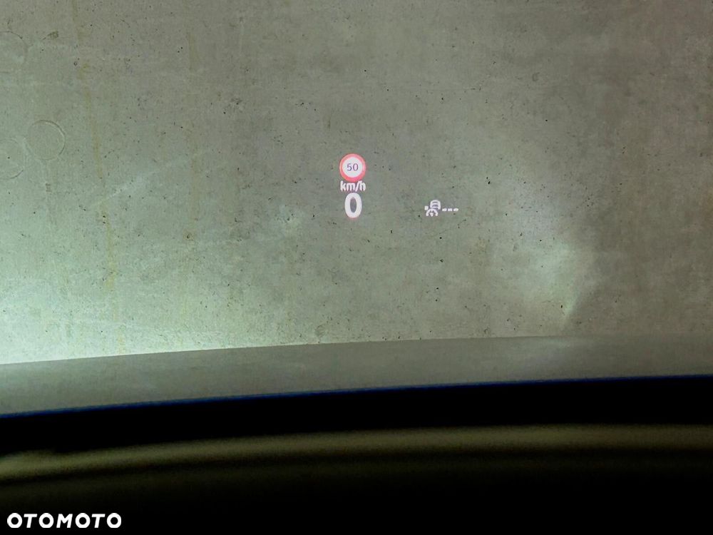 Skoda Superb 2.0 TDI SCR L&K DSG - 37