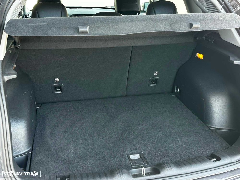 Jeep Compass 1.3 T Limited DCT - 19