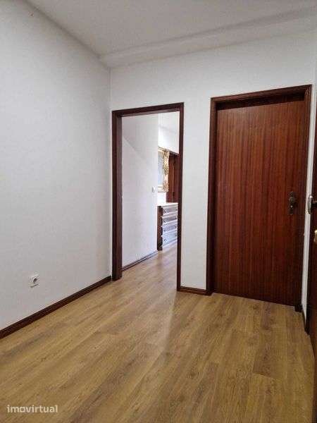 Arrendo apartamento T3 Viseu - Grande imagem: 3/12