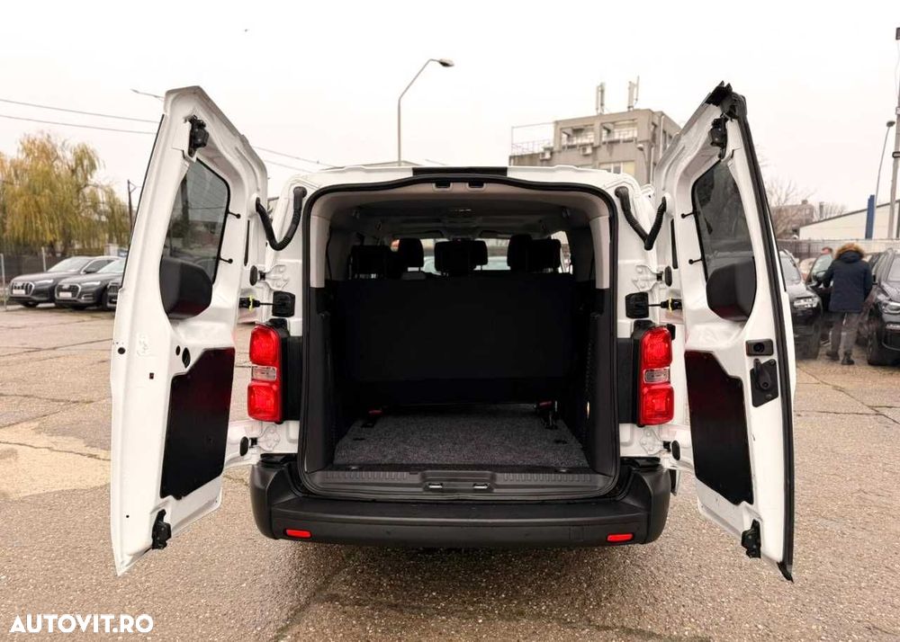 Opel Vivaro - 13