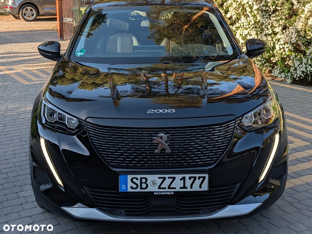 Peugeot 2008 - 8