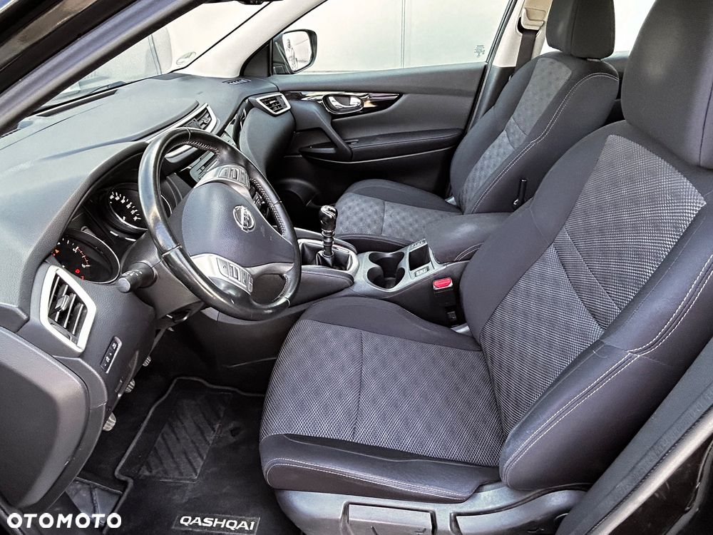 Nissan Qashqai 1.5 dCi N-Connecta - 25