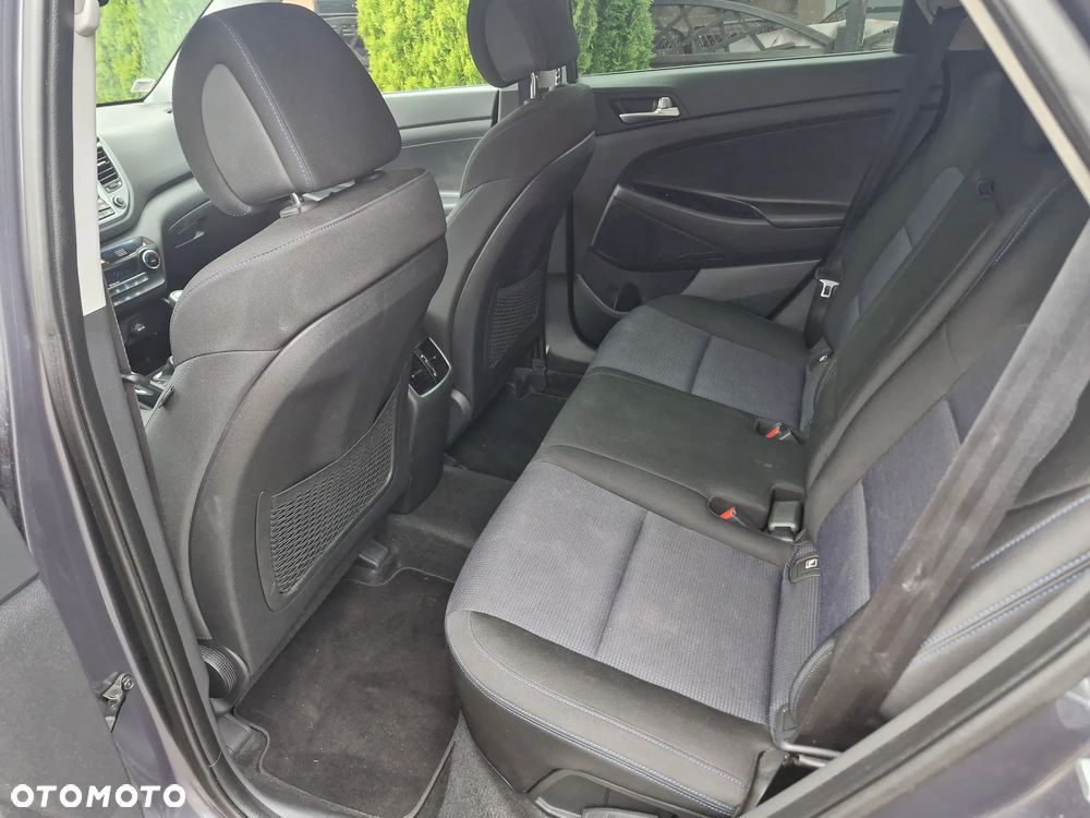 Hyundai Tucson blue 1.6 GDi 2WD Navi - 9