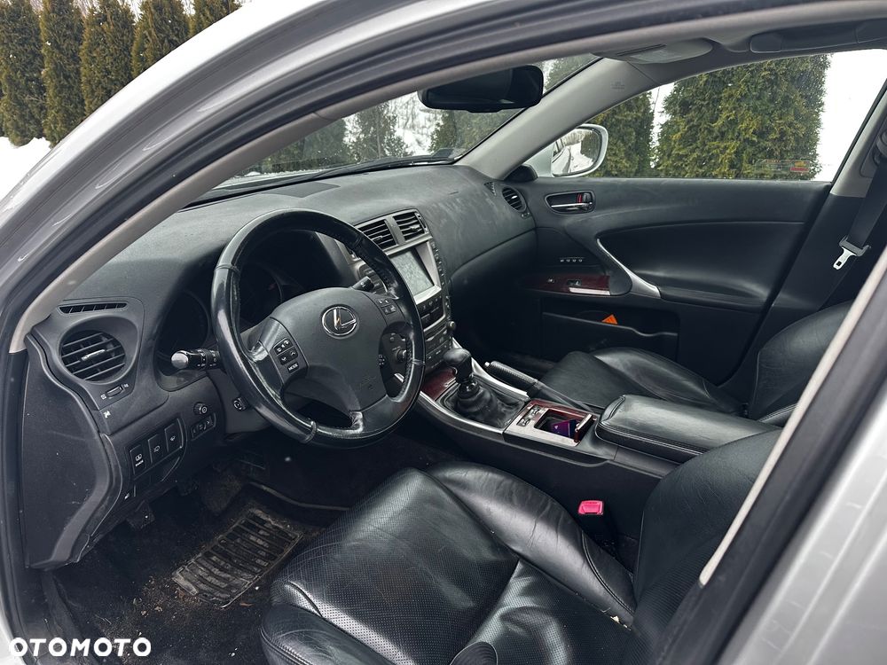 Lexus IS 220 D Prestige - 5