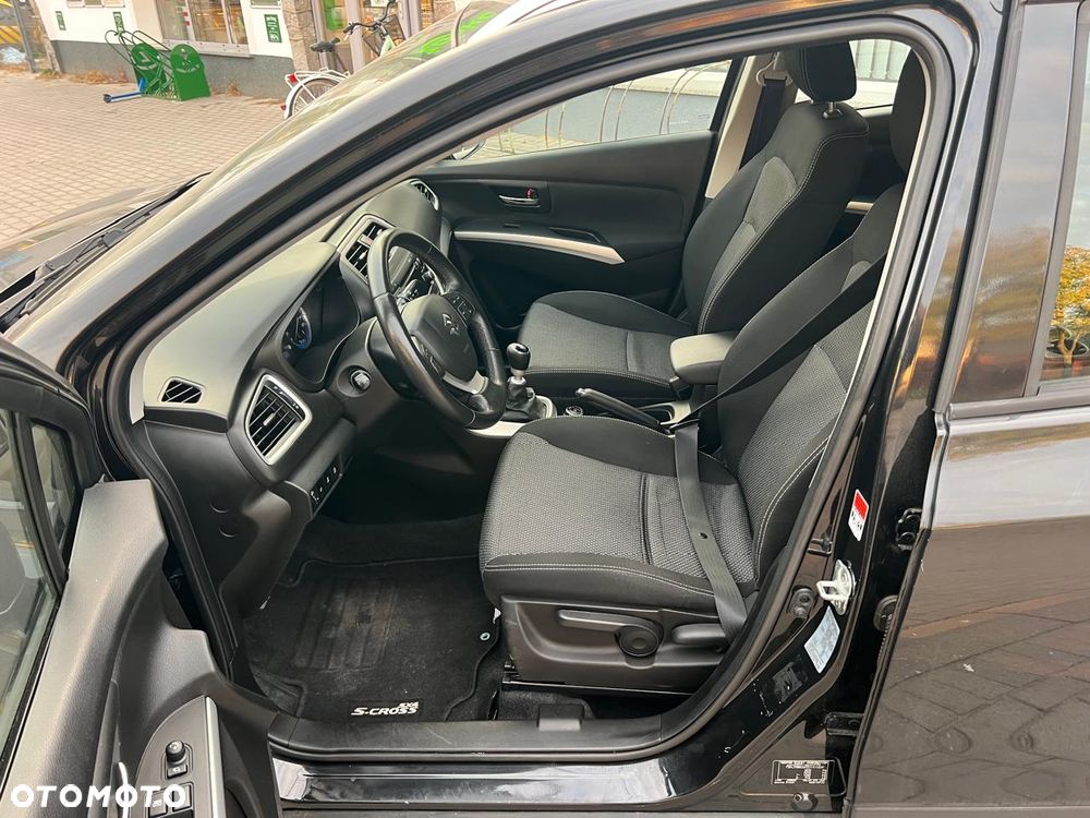 Suzuki SX4 S-Cross 1.6 DDiS Allgrip Comfort+ - 8
