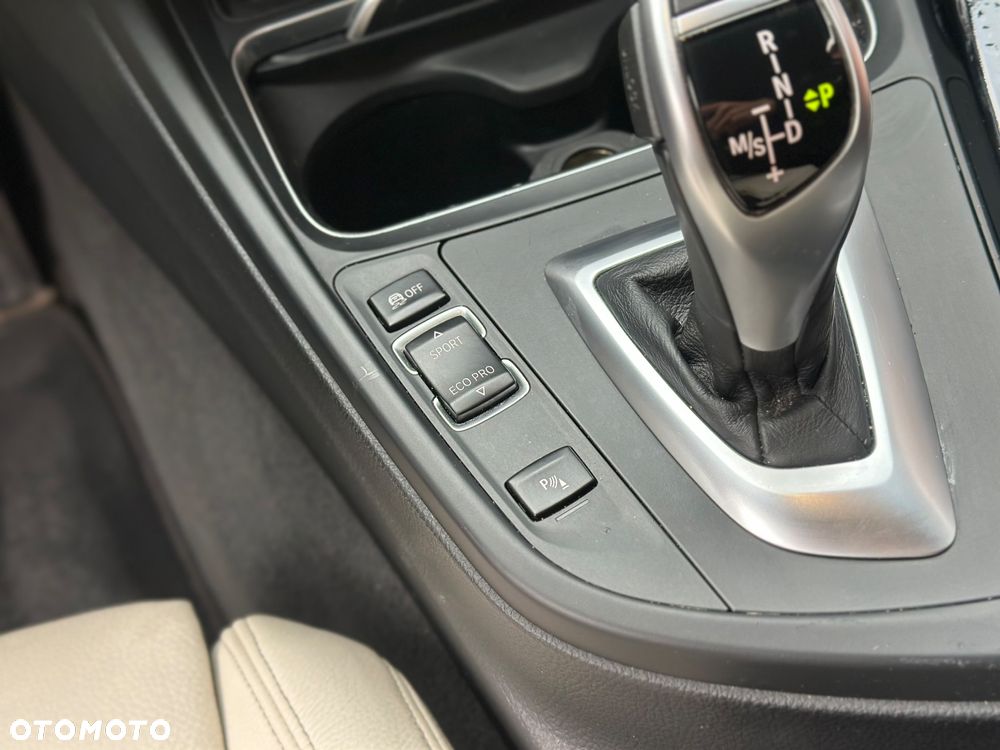 BMW Seria 4 420i Sport-Aut Sport Line - 30