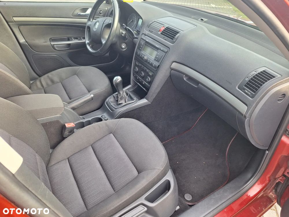 Skoda Octavia - 6