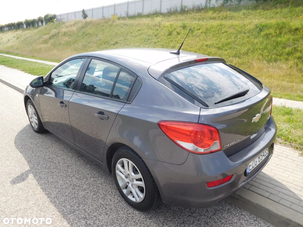 Chevrolet Cruze 1.4 T LT+ - 4