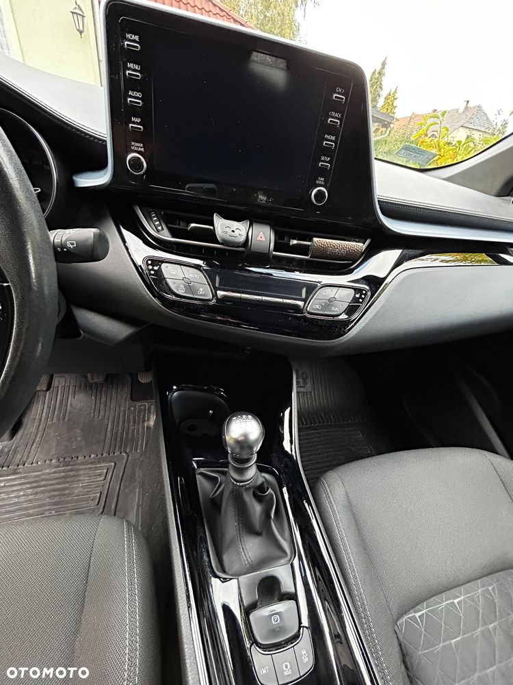 Toyota C-HR 1.2 T GPF Premium - 11