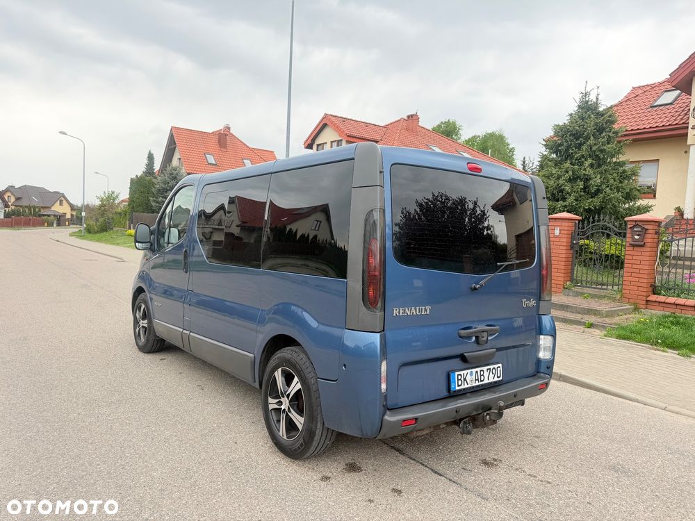 Renault Trafic - 9
