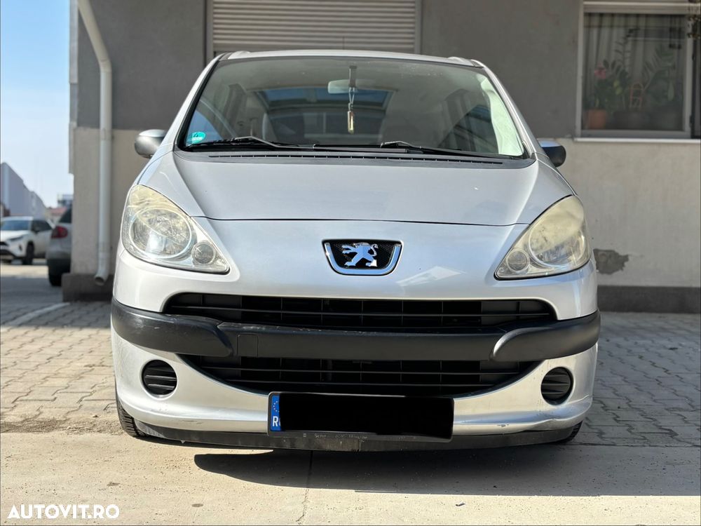 Peugeot 1007 1.4 E Trendy - 1