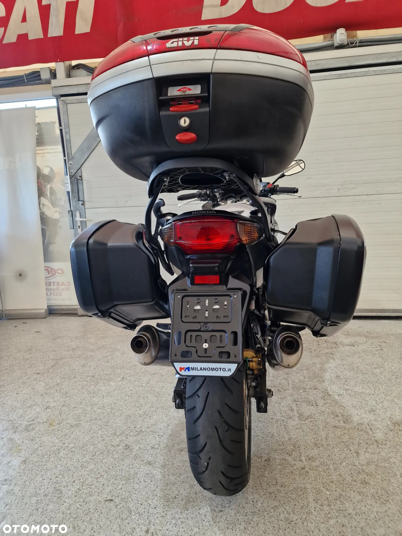 Honda CBF - 27