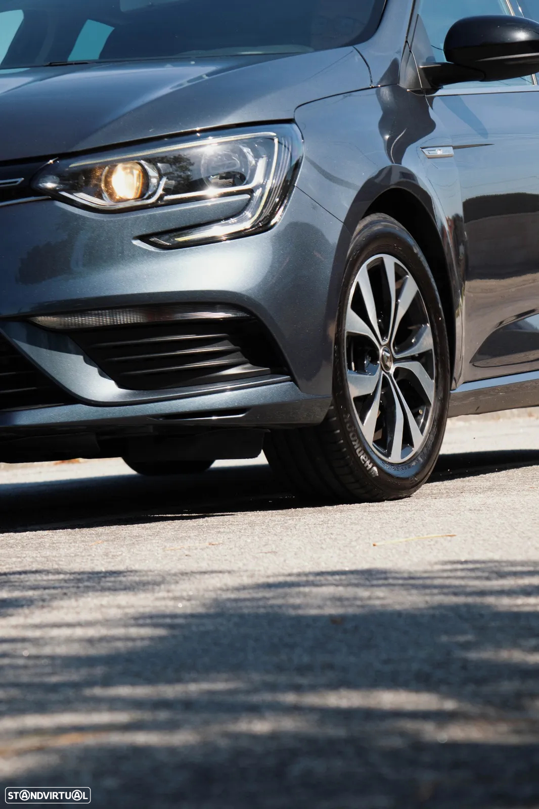 Renault Mégane 1.5 Blue dCi Limited - 11