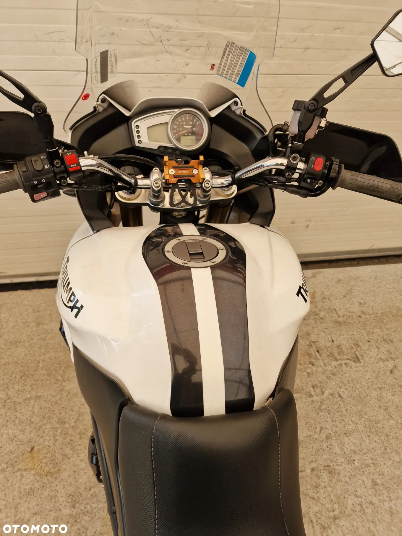 Triumph Tiger - 28