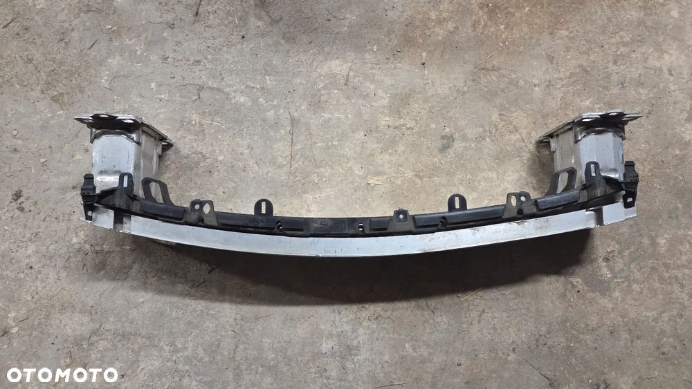 Belka wzmocnienie zderzaka przedniego Porsche 911 992 992807108B