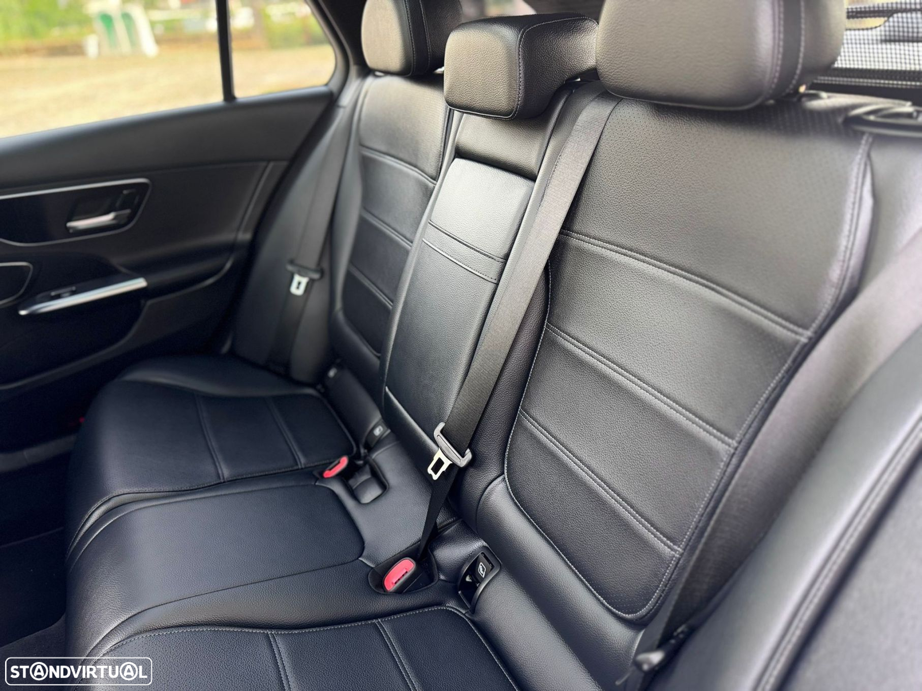 Mercedes-Benz C 200 d Avantgarde - 22