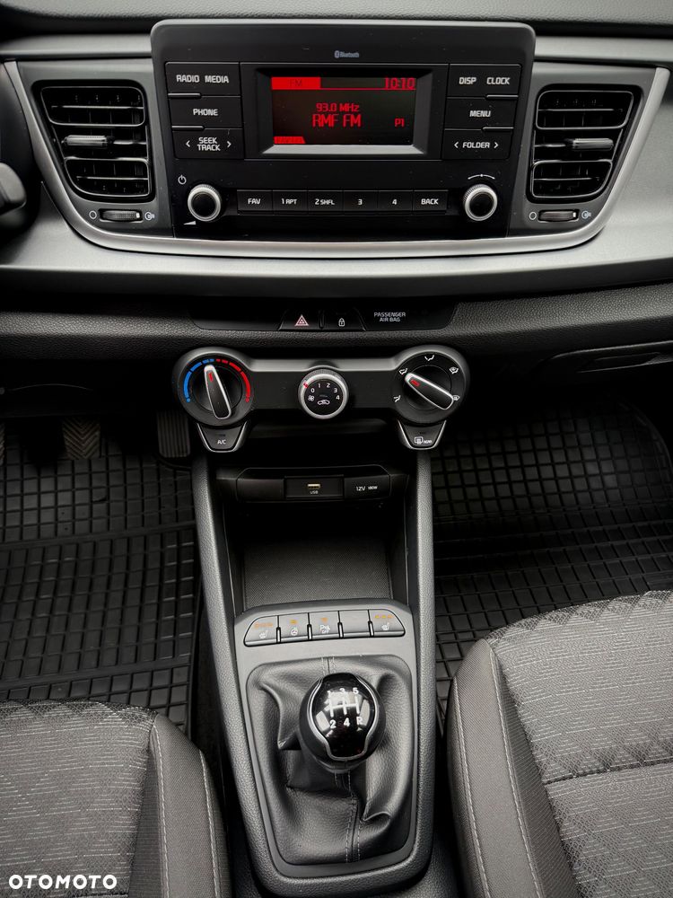 Kia Rio 1.2 M - 15