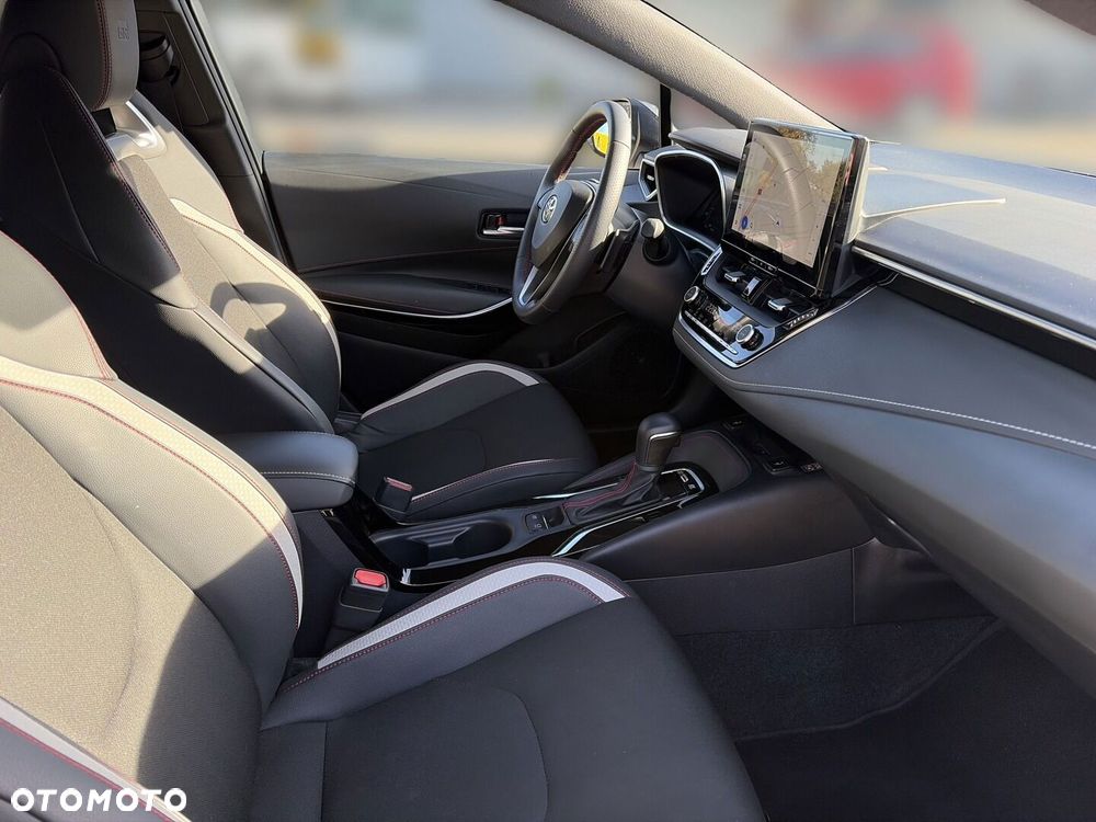 Toyota Corolla 2.0 Hybrid GR Sport - 11