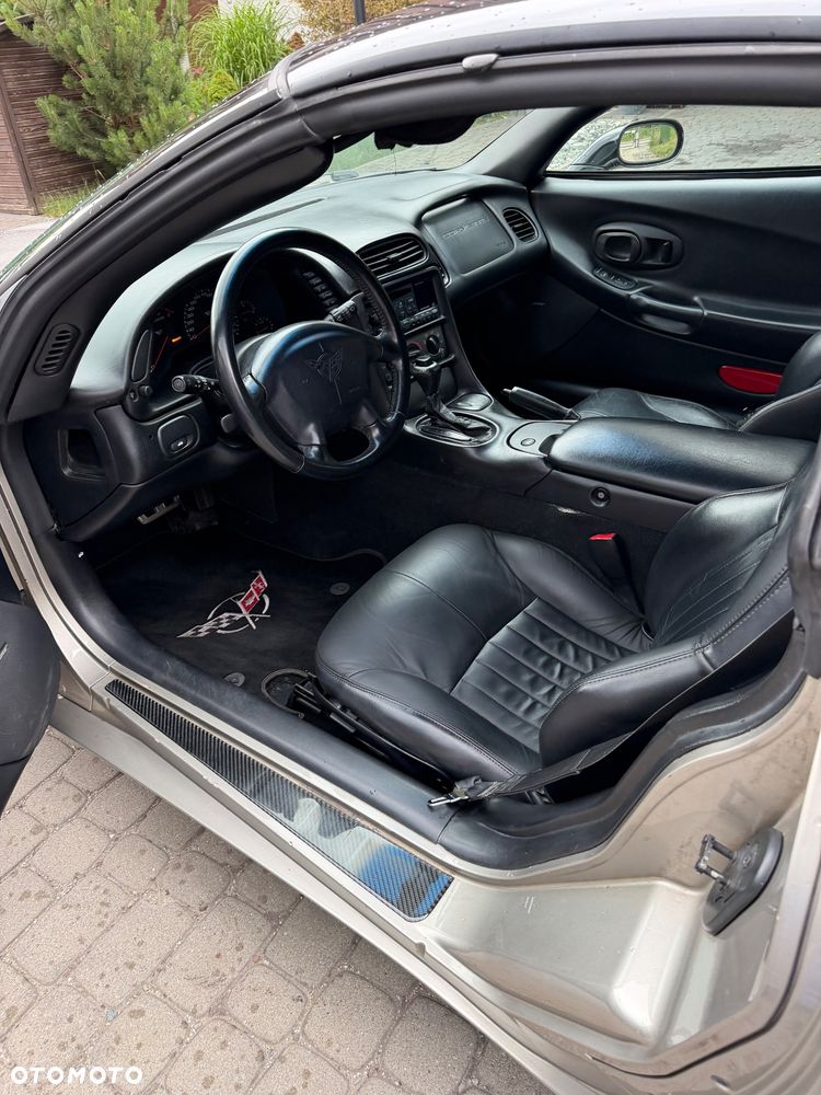Chevrolet Corvette 5.7 - 9