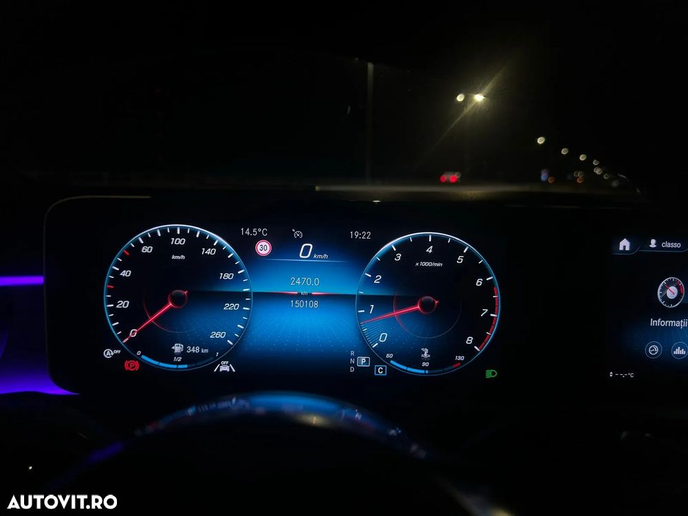 Mercedes-Benz CLA 220 7G-DCT AMG Line - 5