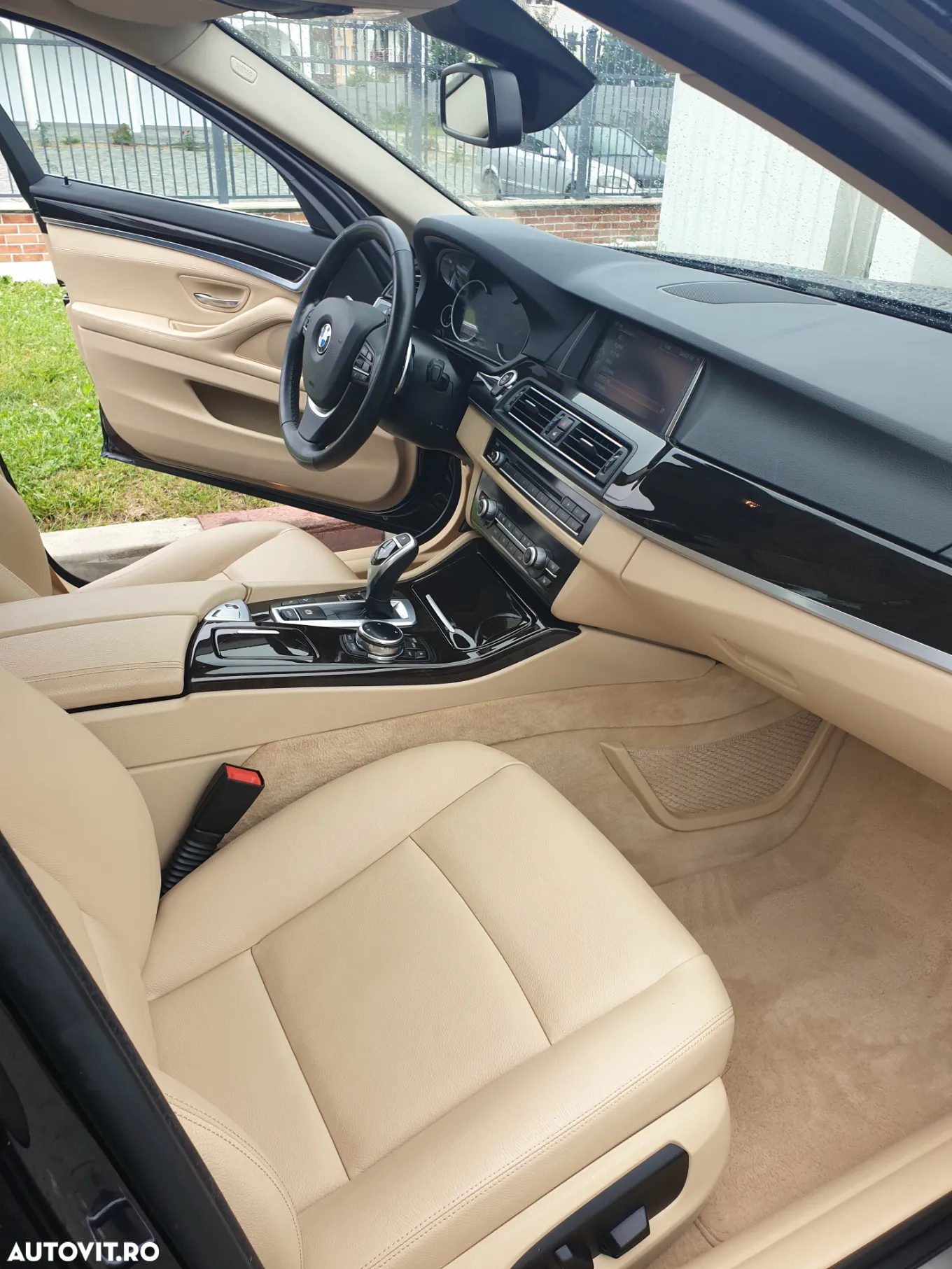 BMW Seria 5 535d xDrive AT - 10
