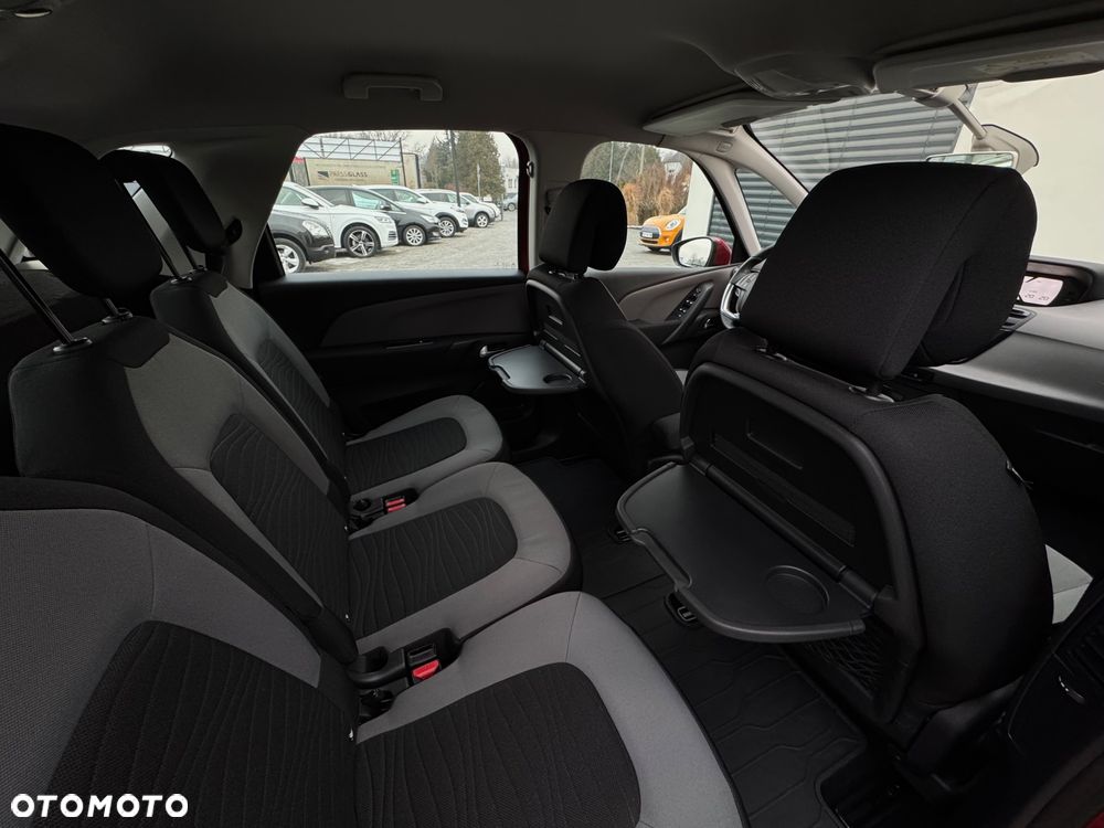Citroën C4 Picasso e-HDi 115 Attraction - 27