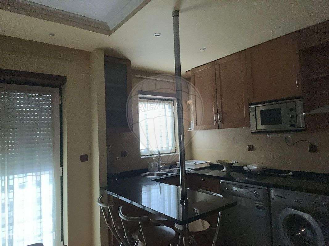 Apartamento T2 para arrendamento - Grande imagem: 4/16