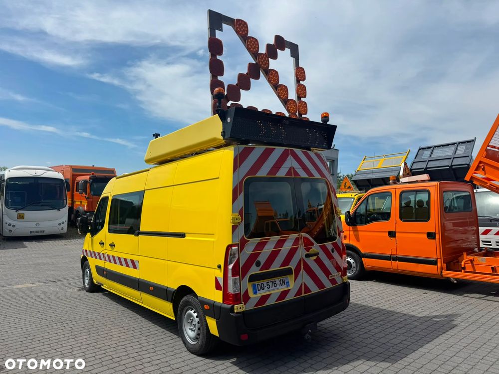Renault Master 2015r. L3H2 Koguty Tablica LED 2 x Drzwi Przesuwne Obsługa Autostrady Roboty Drogowe - 7