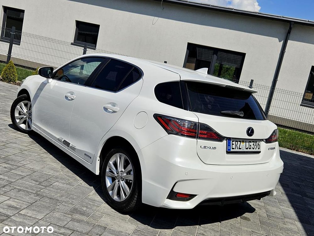 Lexus CT 200h F Sport EU6 - 9